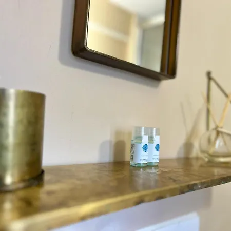 Le Notaire De -333 Apartment